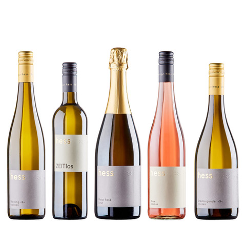 Produktfotografie unterschiedliche Weinflaschen